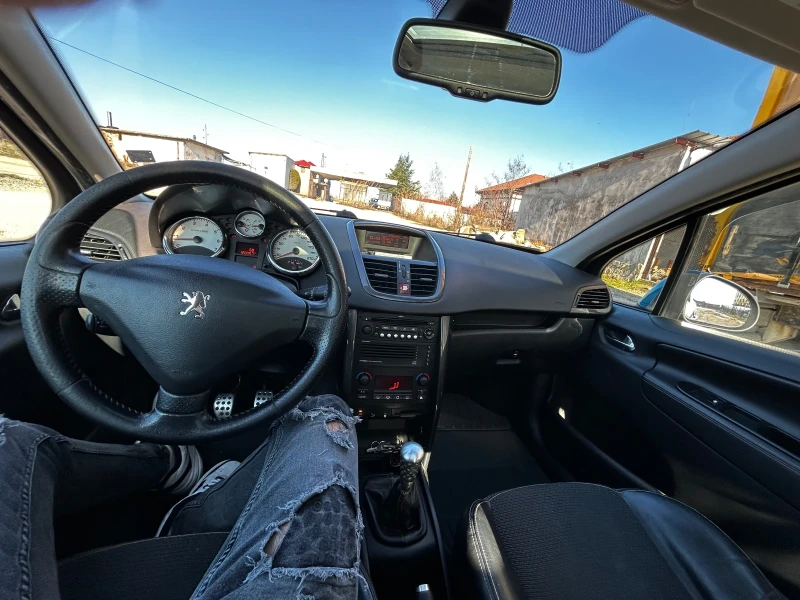 Peugeot 207 1.6THP, снимка 11 - Автомобили и джипове - 52775827