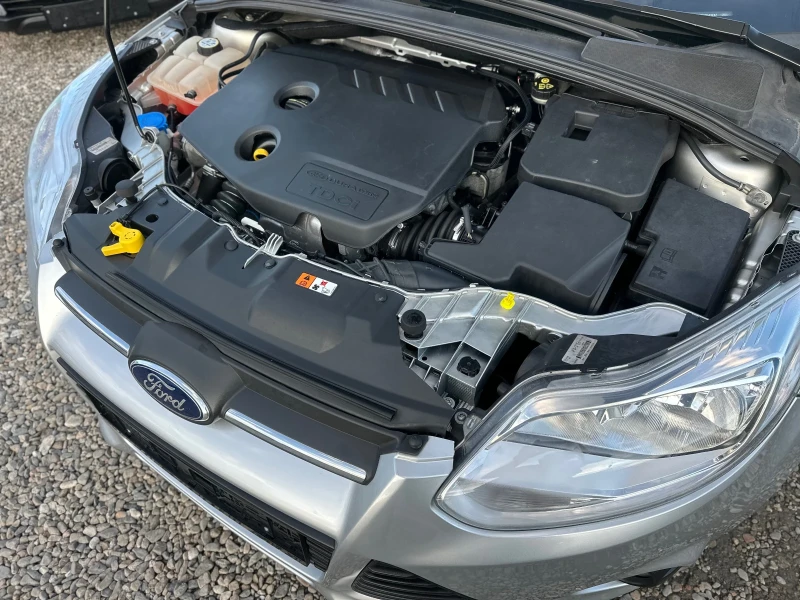 Ford Focus 1.6 TDCi , снимка 17 - Автомобили и джипове - 53408353