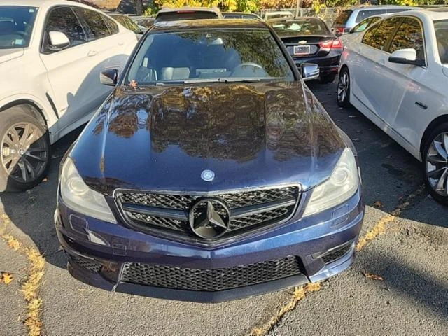 Mercedes-Benz C 63 AMG, снимка 2 - Автомобили и джипове - 47816114