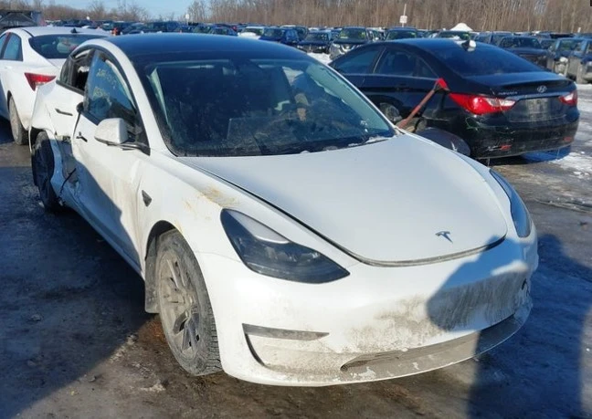 Tesla Model 3 Facelift LFP Термопомпа