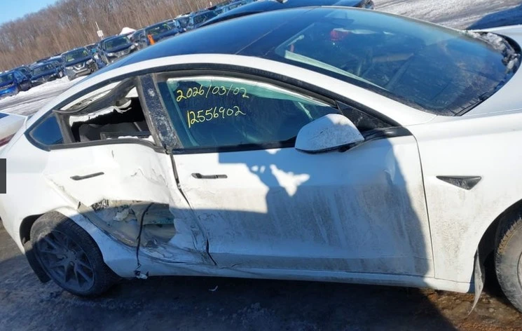 Tesla Model 3 Facelift LFP Термопомпа, снимка 9 - Автомобили и джипове - 54337269