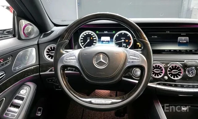 Mercedes-Benz S 350 4MATIC/ОБДУХВАНЕ/ПАНОРАМА/ДИСТРОНИК/360, снимка 8 - Автомобили и джипове - 55092393