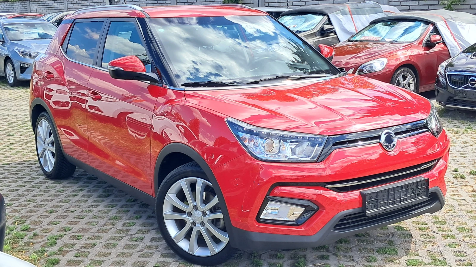 SsangYong Tivoli РЕАЛ КМ ИЗКЛЮЧИТЕЛО 1.6D-116 СЕРВ КНИЖ УНИКТ КАМЕР, снимка 2 - Автомобили и джипове - 7909209