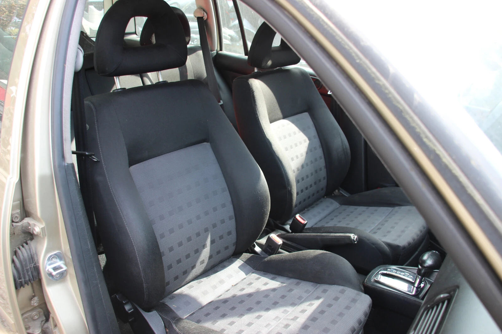 VW Bora 1.6i AUTOMATIC    -    | Mobile.bg   11