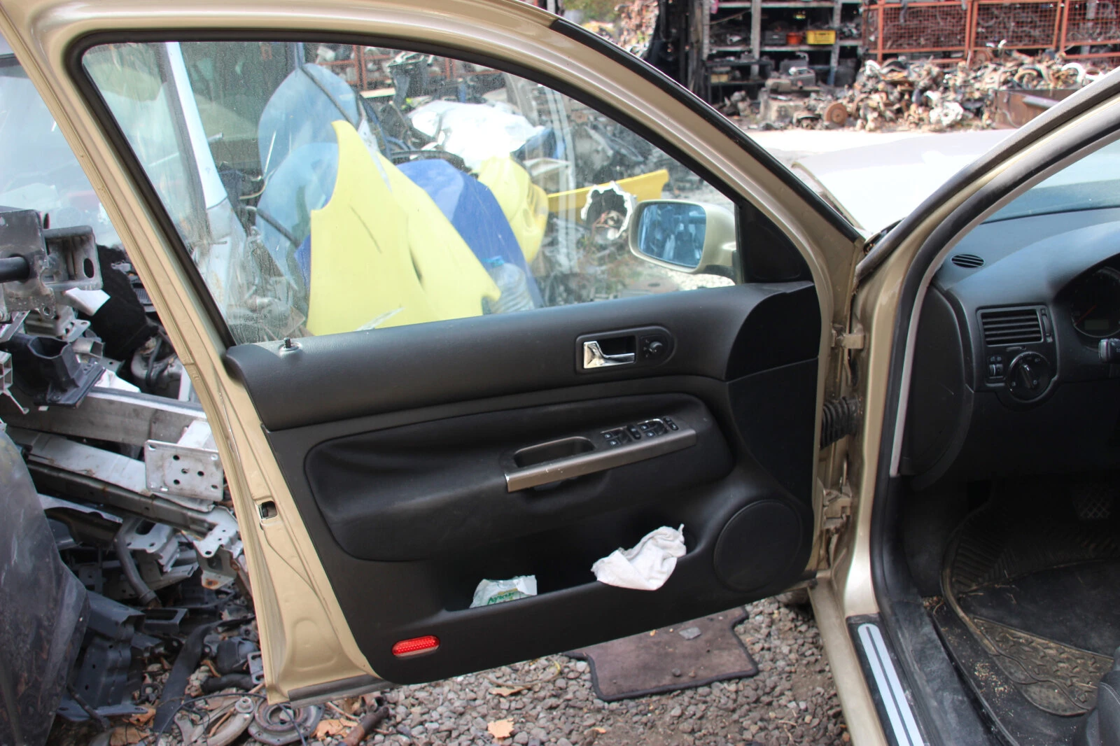 VW Bora 1.6i AUTOMATIC    -    | Mobile.bg   13