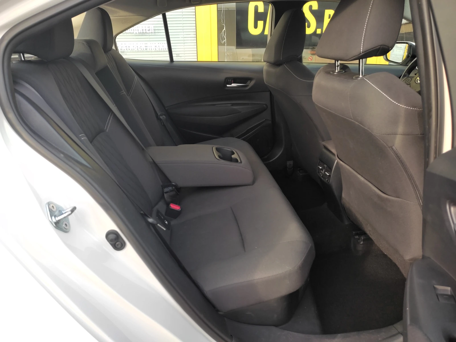 Toyota Corolla 1.8 Hybrid Business | Mobile.bg   11