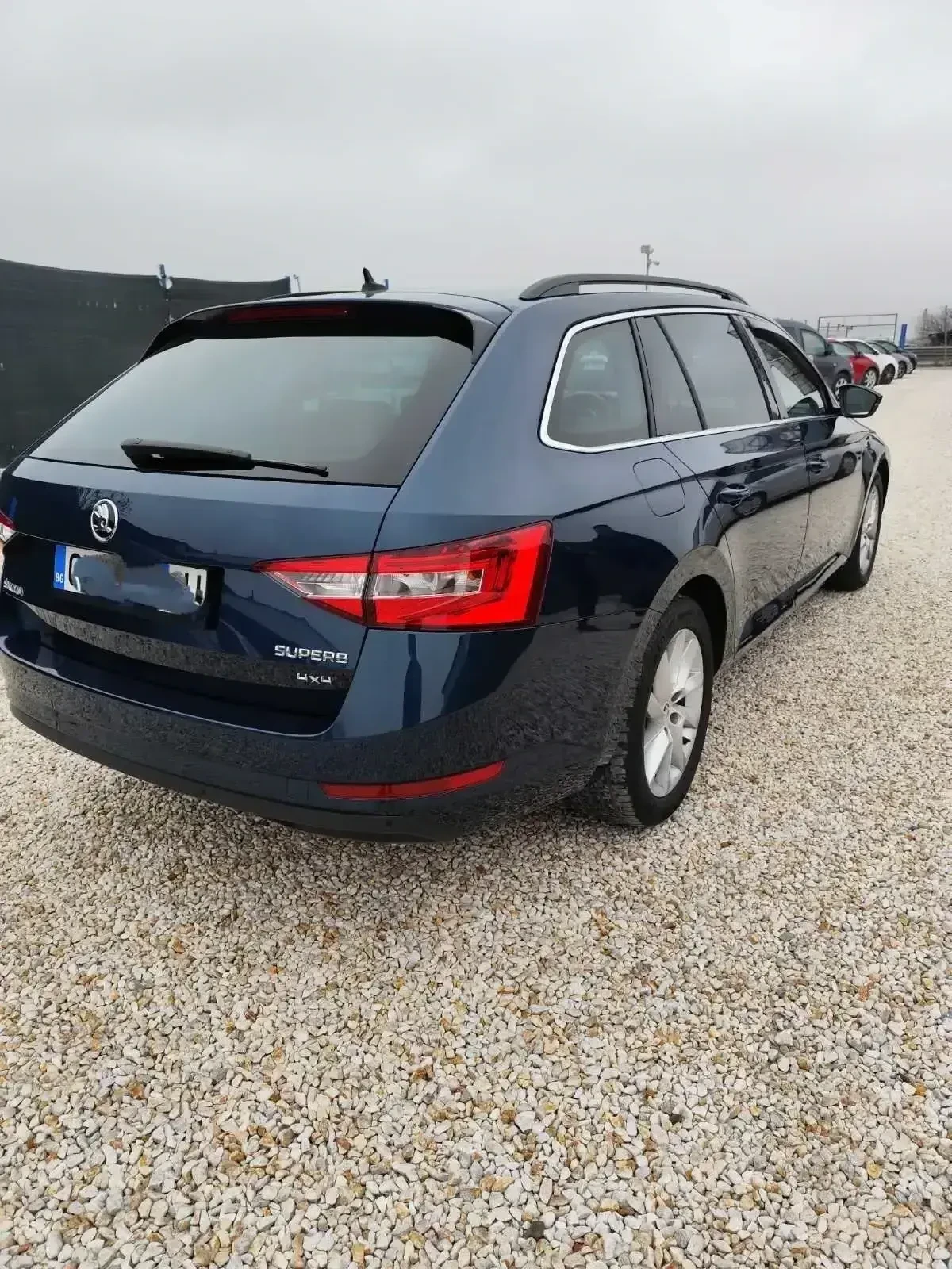 Skoda Superb 2.0 - изображение 4