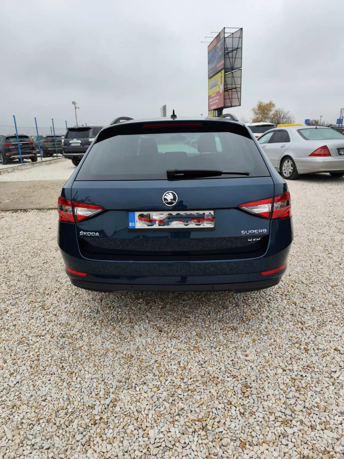 Skoda Superb 2.0 - изображение 5