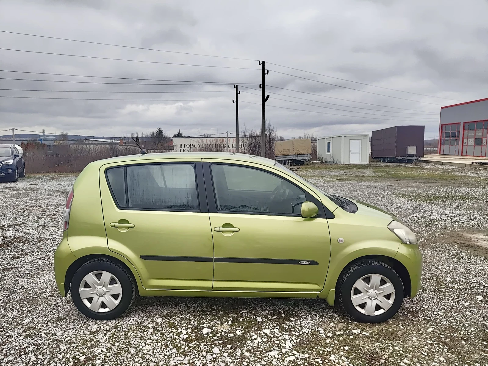 Daihatsu Sirion 1.3 - АВТОМАТИК - изображение 8