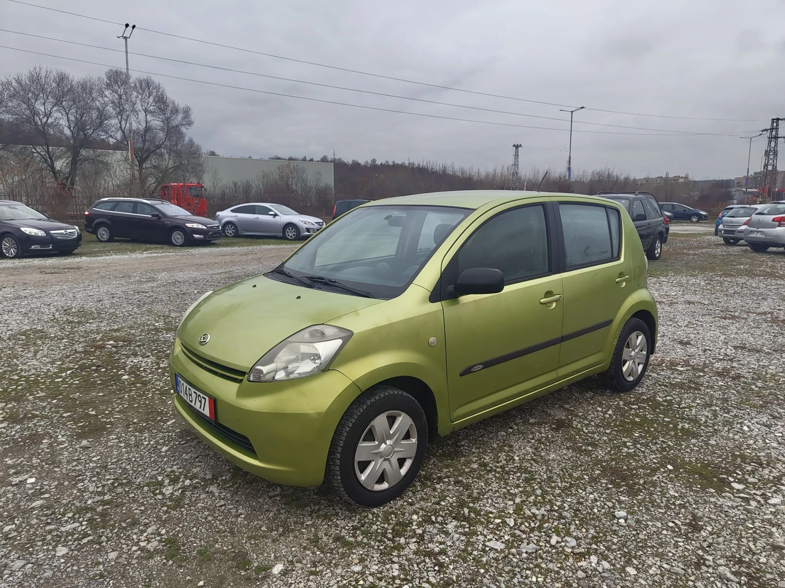 Daihatsu Sirion 1.3 - АВТОМАТИК - изображение 3