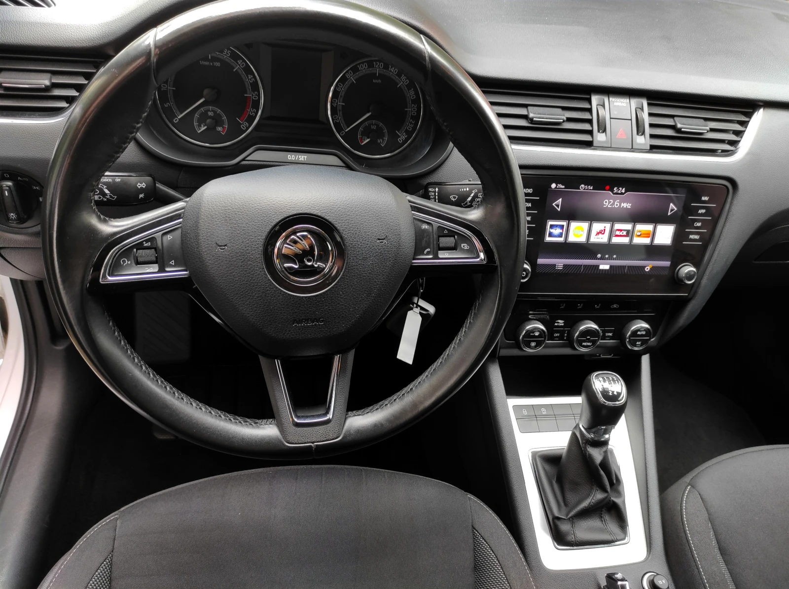 Skoda Octavia Facelift, Navi, Camera | Mobile.bg   11