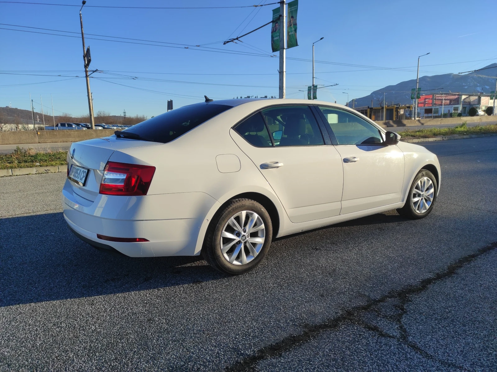 Skoda Octavia Facelift, Navi, Camera - изображение 5