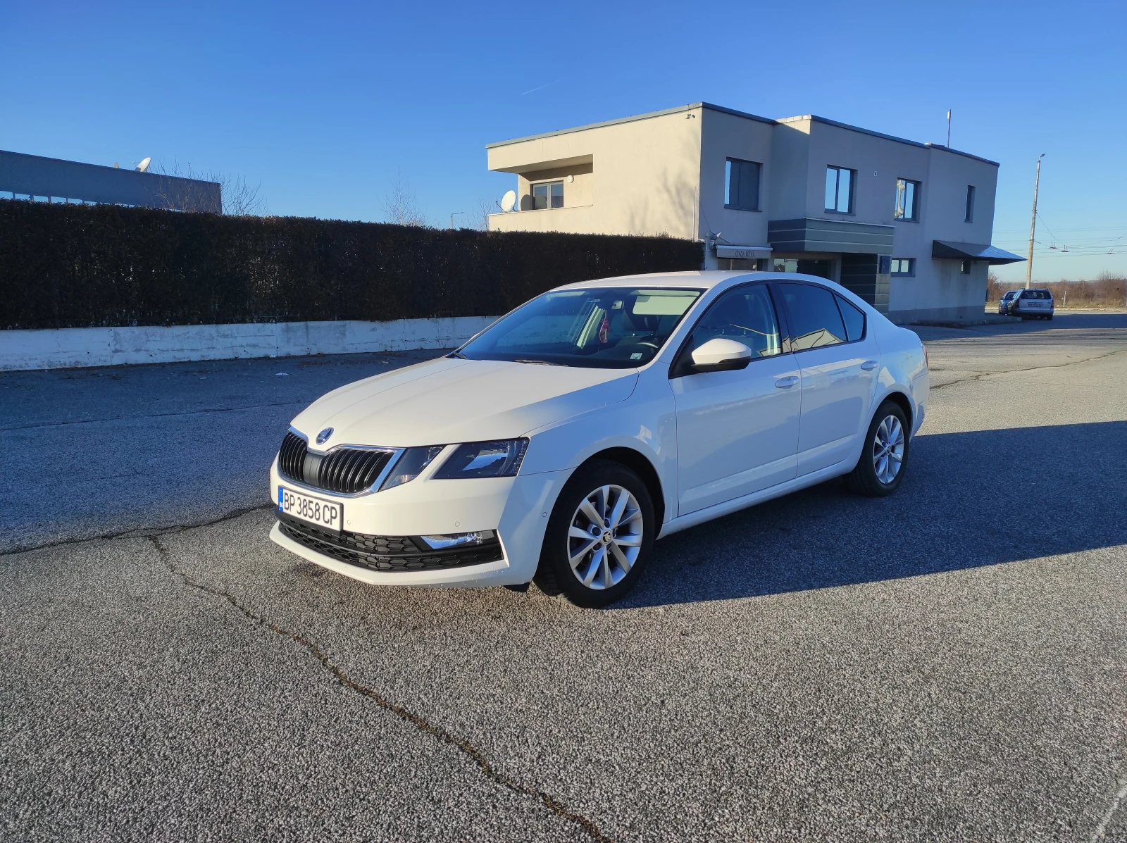 Skoda Octavia Facelift, Navi, Camera | Mobile.bg   1