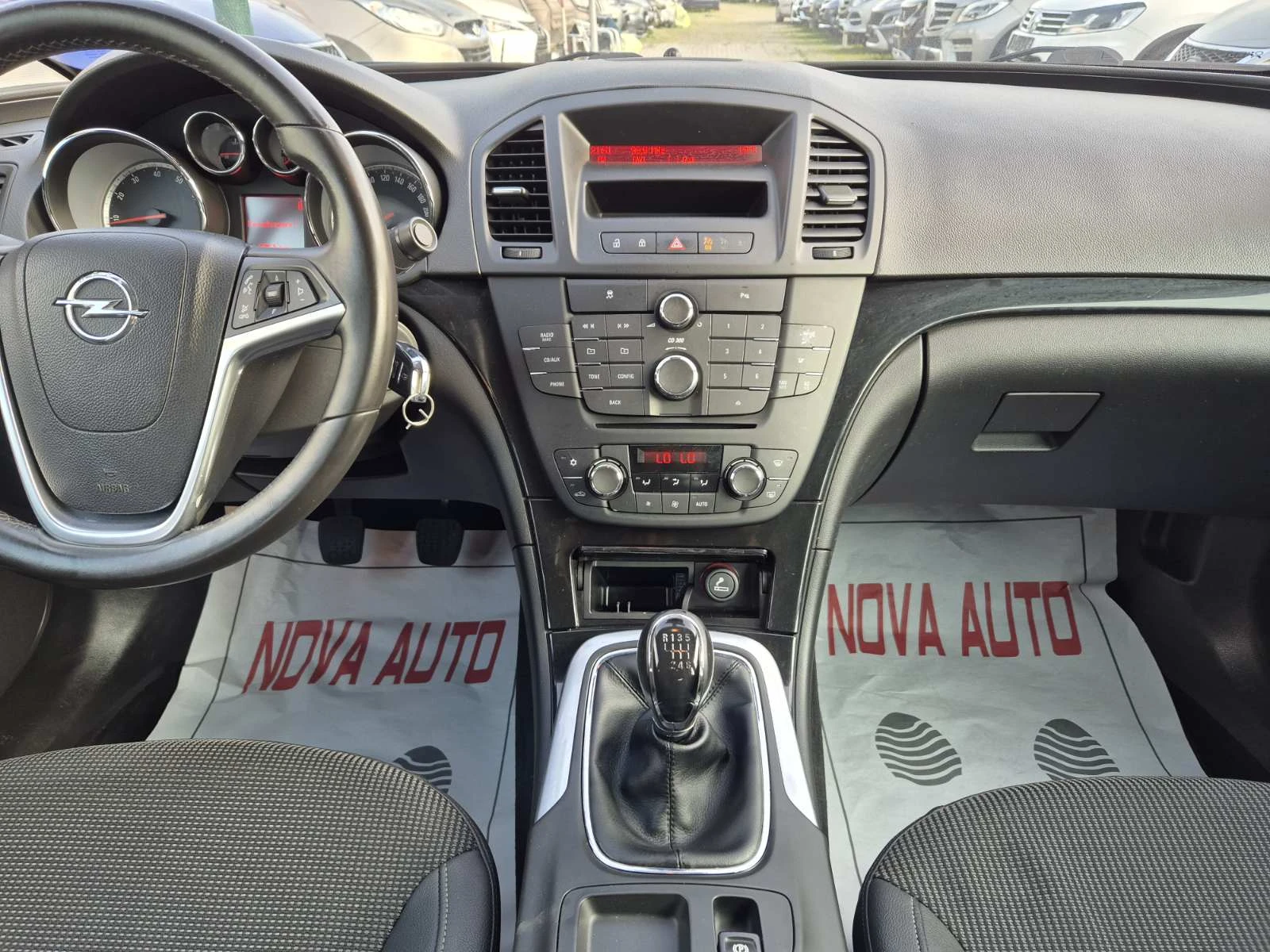 Opel Insignia 1.6i-COSMO-140.000км - изображение 10