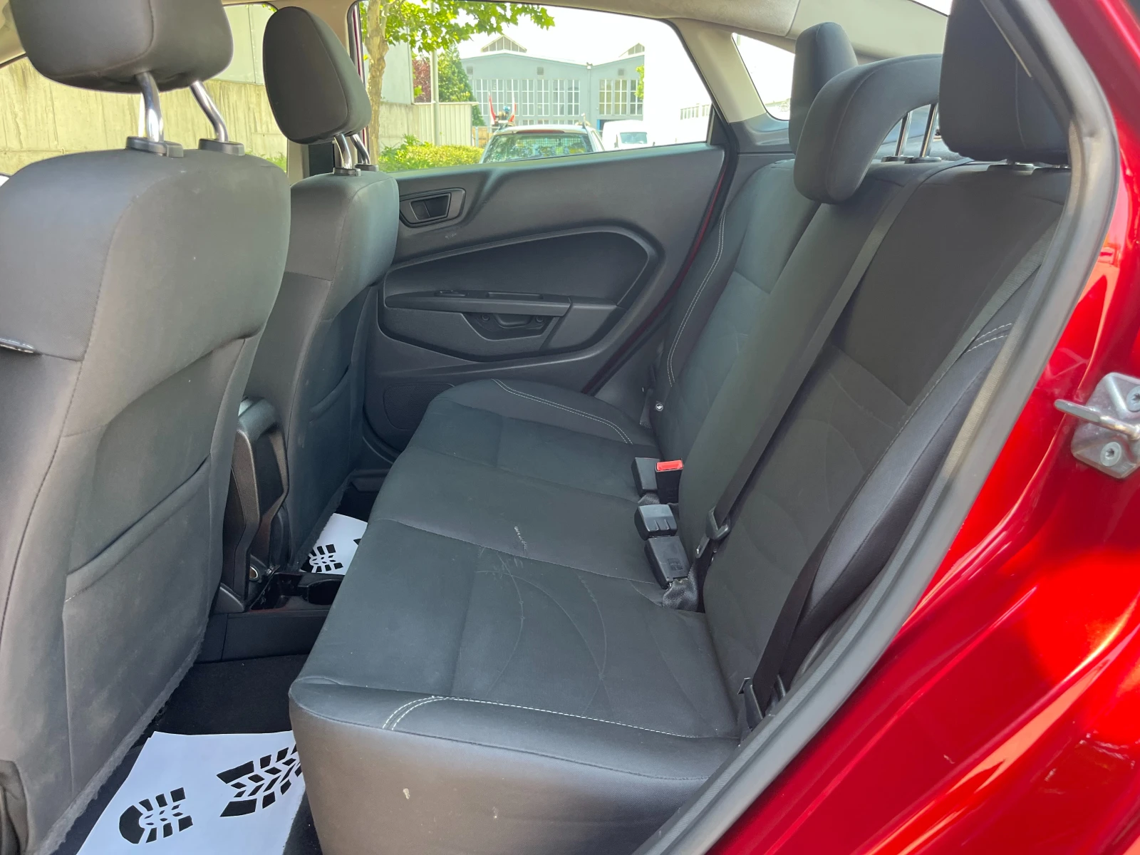 Ford Fiesta 1.6i Автомат 99000км! - изображение 8