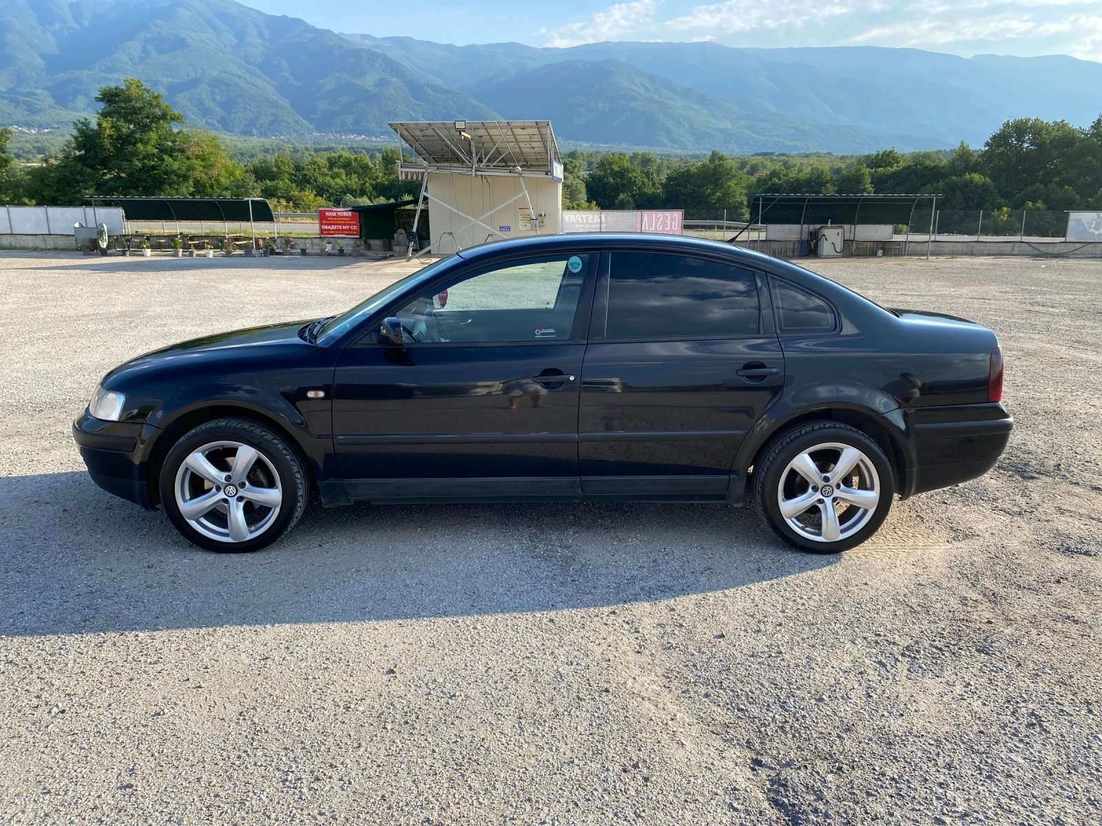 VW Passat  - изображение 7