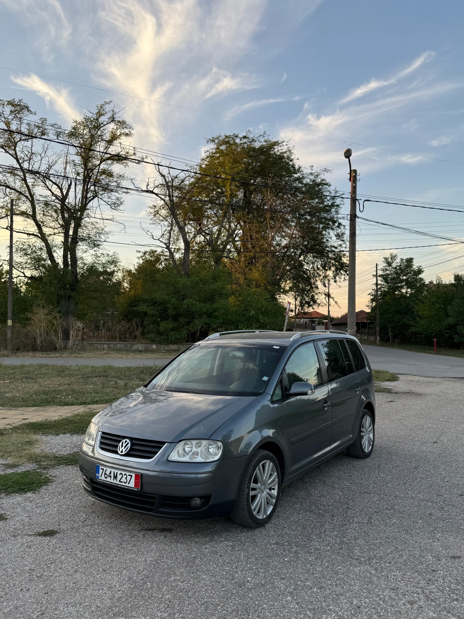 VW Touran  - изображение 2