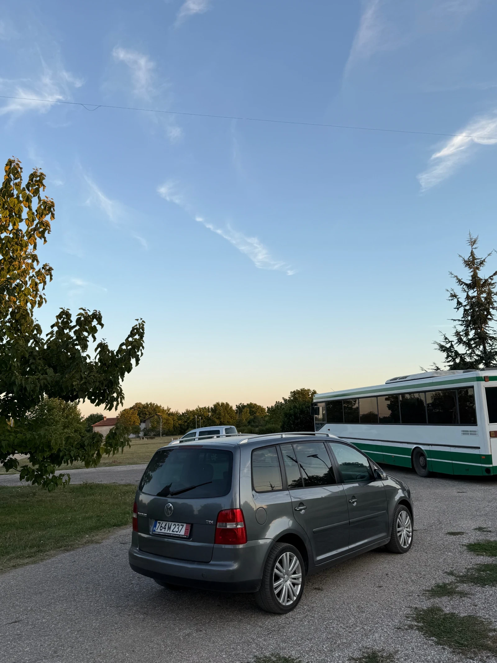 VW Touran  - изображение 4