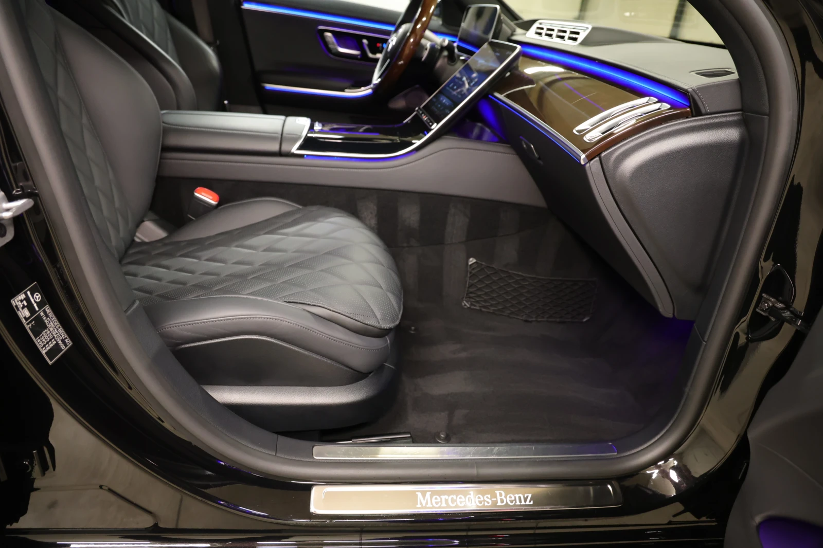 Mercedes-Benz S 450 d Long AMG 3xTV     | Mobile.bg   11