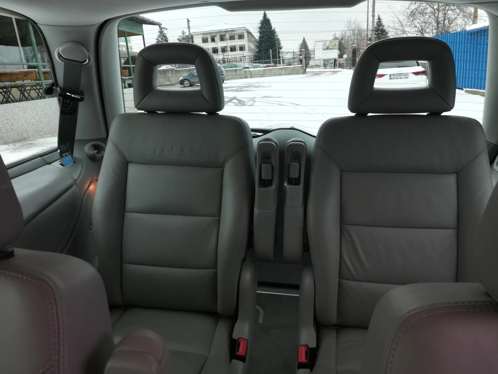 VW Sharan 2.0 ��� 140�.� | Mobile.bg � ����������� 12