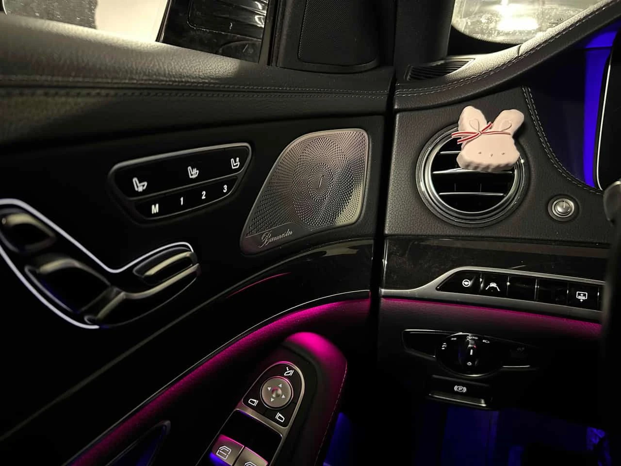 Mercedes-Benz S 560 CARFAX/360/DIS/RANO/ОБДУХВАНЕ, снимка 16 - Автомобили и джипове - 53730656