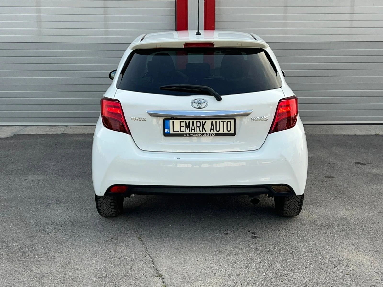 Toyota Yaris 1.4D-4D NAVI KAMERA KLIMATIK 6-СКОРОСТИ EVRO 5B , снимка 10 - Автомобили и джипове - 54179348