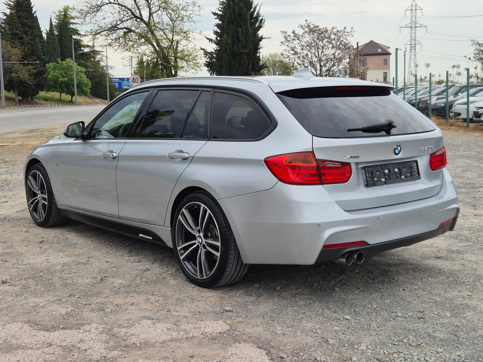 BMW 320 d XDrive M-Pack, снимка 3 - Автомобили и джипове - 54461245