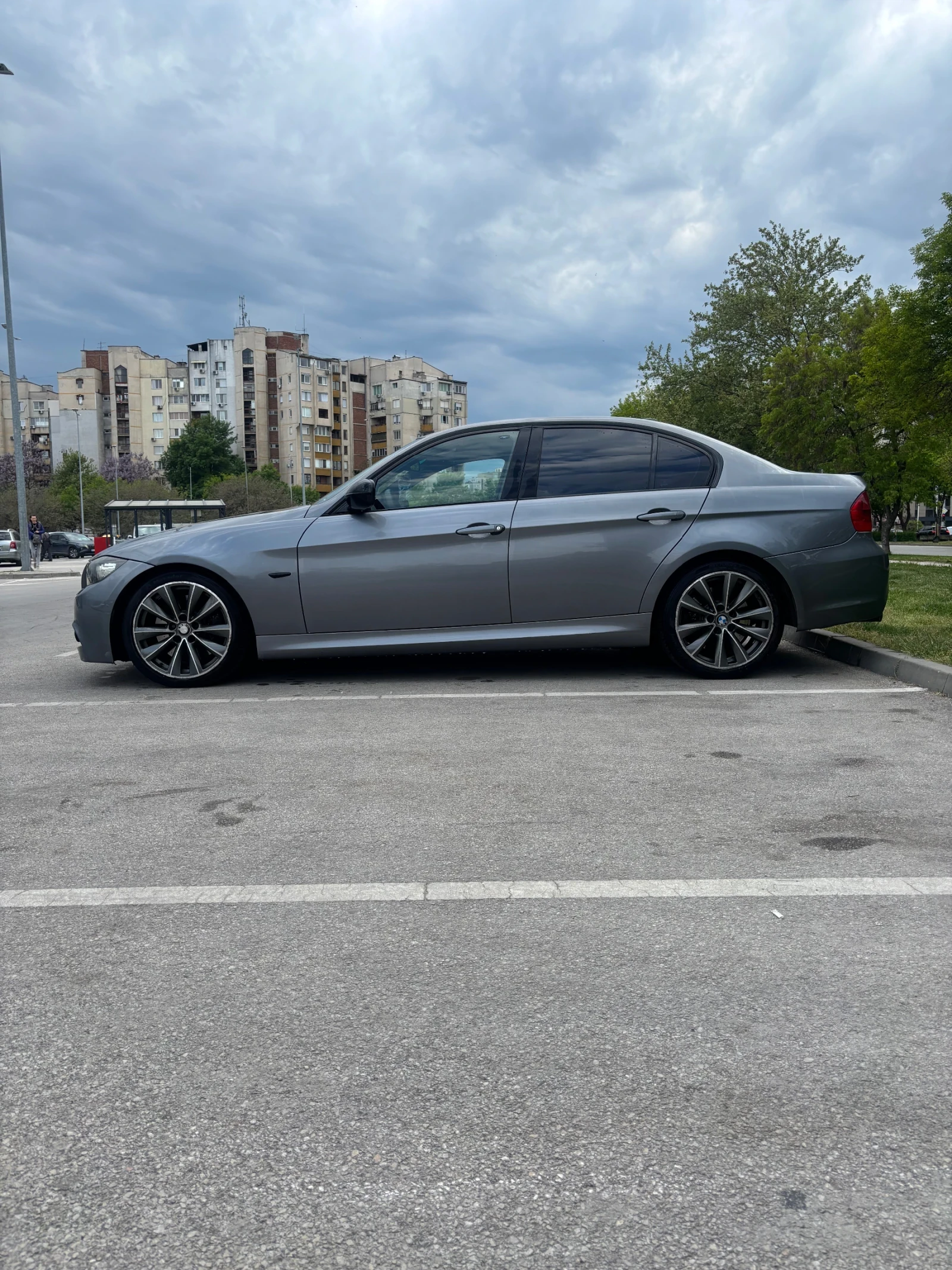 BMW 330, снимка 3 - Автомобили и джипове - 54527291