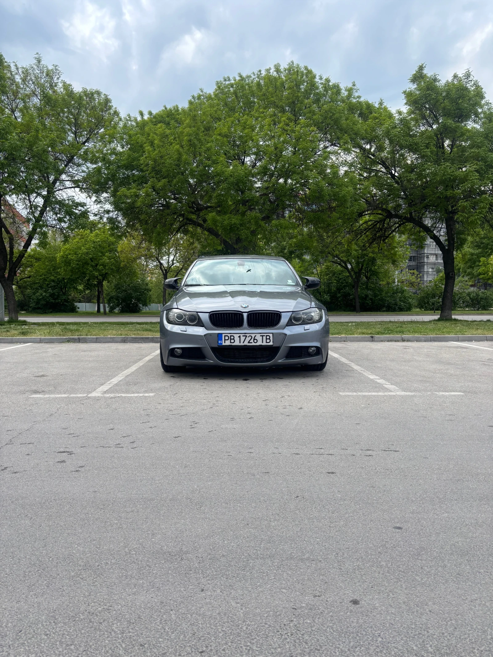 BMW 330