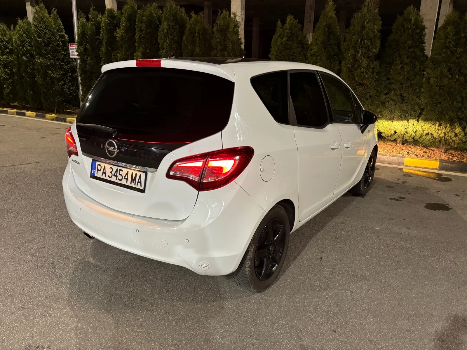 Opel Meriva 1.4 т 140 конски сили, снимка 2 - Автомобили и джипове - 54556176