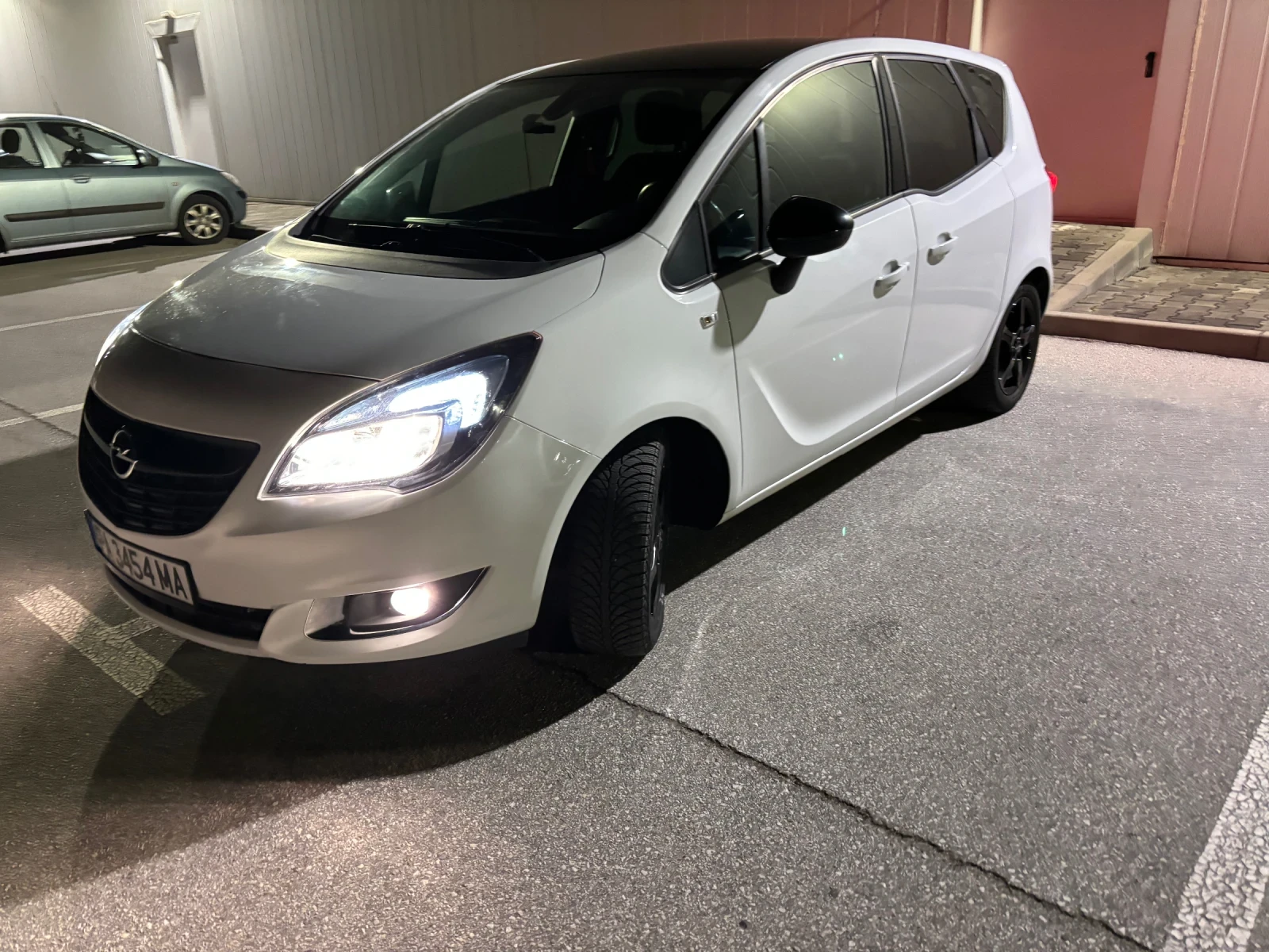 Opel Meriva 1.4 т 140 конски сили, снимка 6 - Автомобили и джипове - 54556176