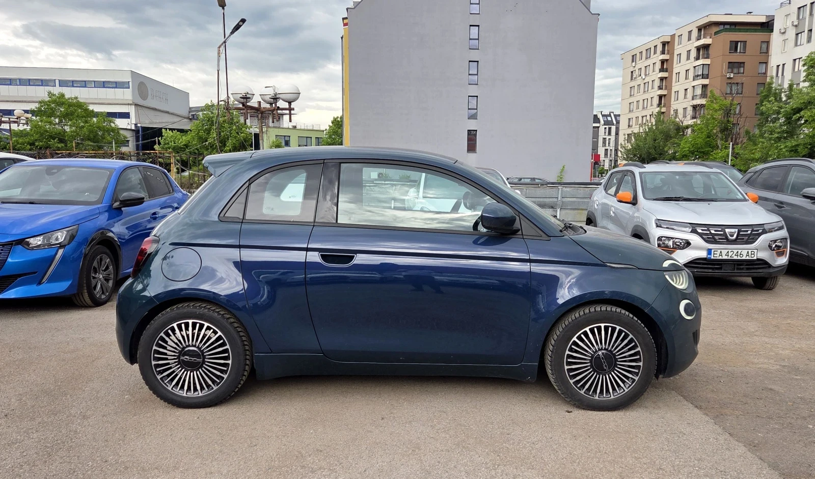 Fiat 500e 42KWh/3 Врати, снимка 2 - Автомобили и джипове - 54610958