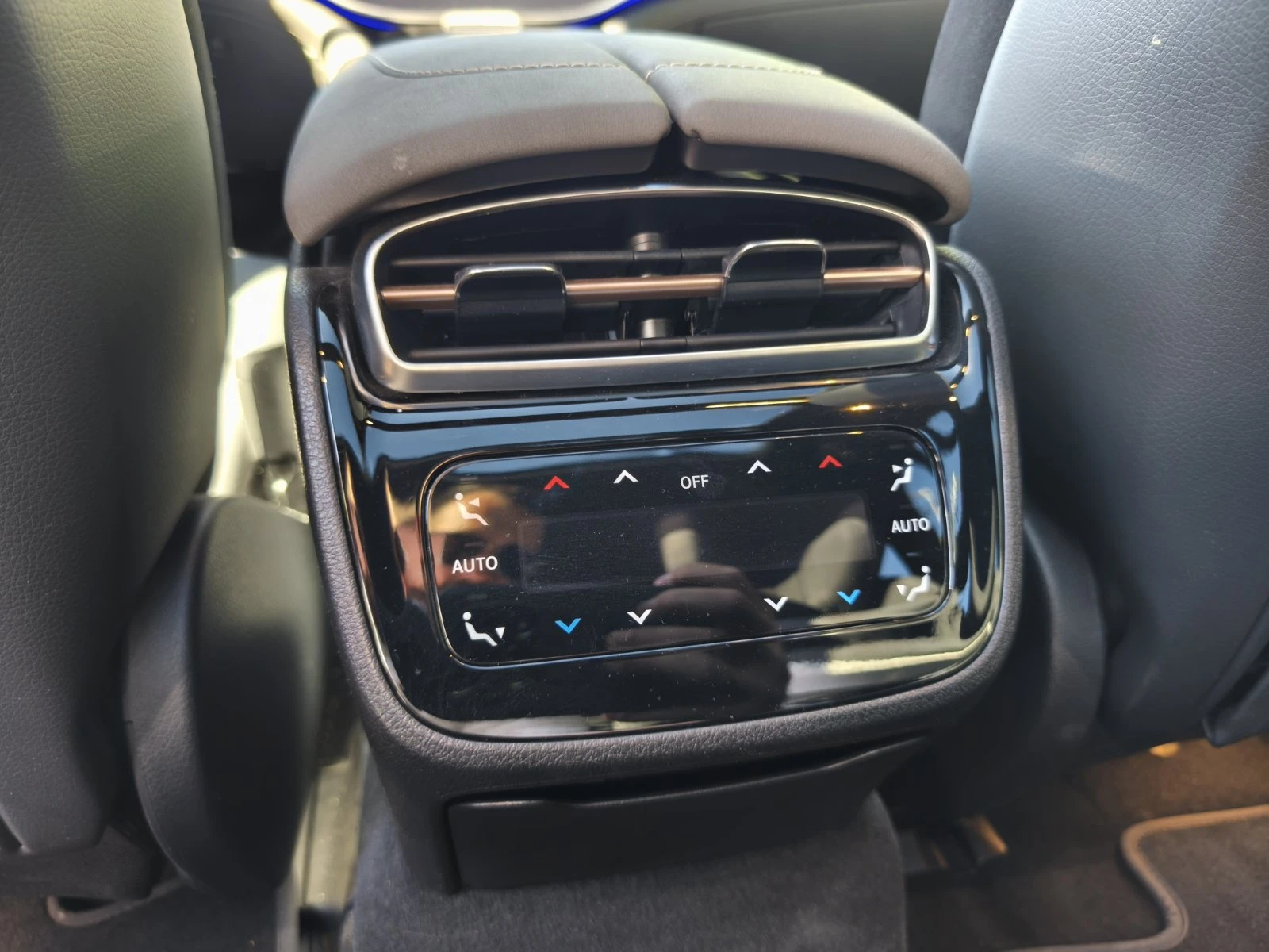 Mercedes-Benz EQS ГАРАНЦИЯ /HyperScreen/Burmester/Обдухване/Камера, снимка 8 - Автомобили и джипове - 54797681