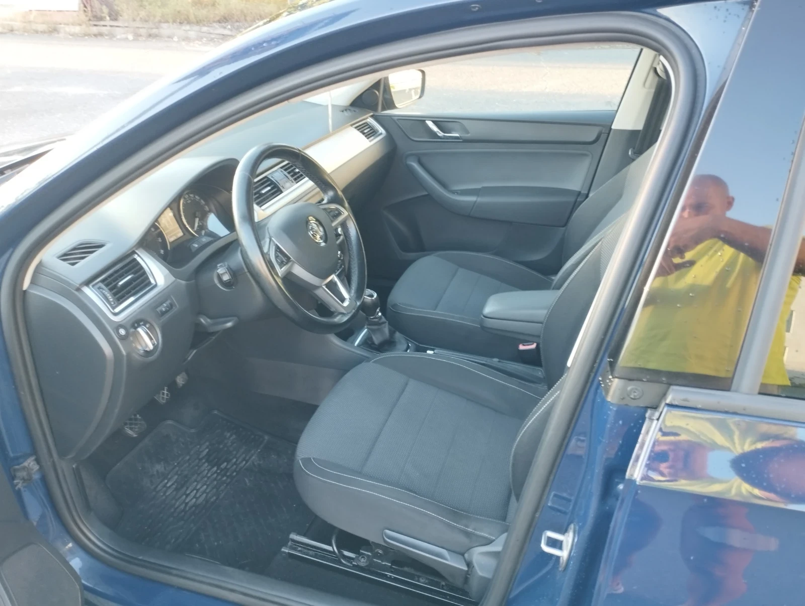 Skoda Rapid Закупен от Еуратек, 1.2 MPI + BRC газ, 5M, снимка 10 - Автомобили и джипове - 55003307