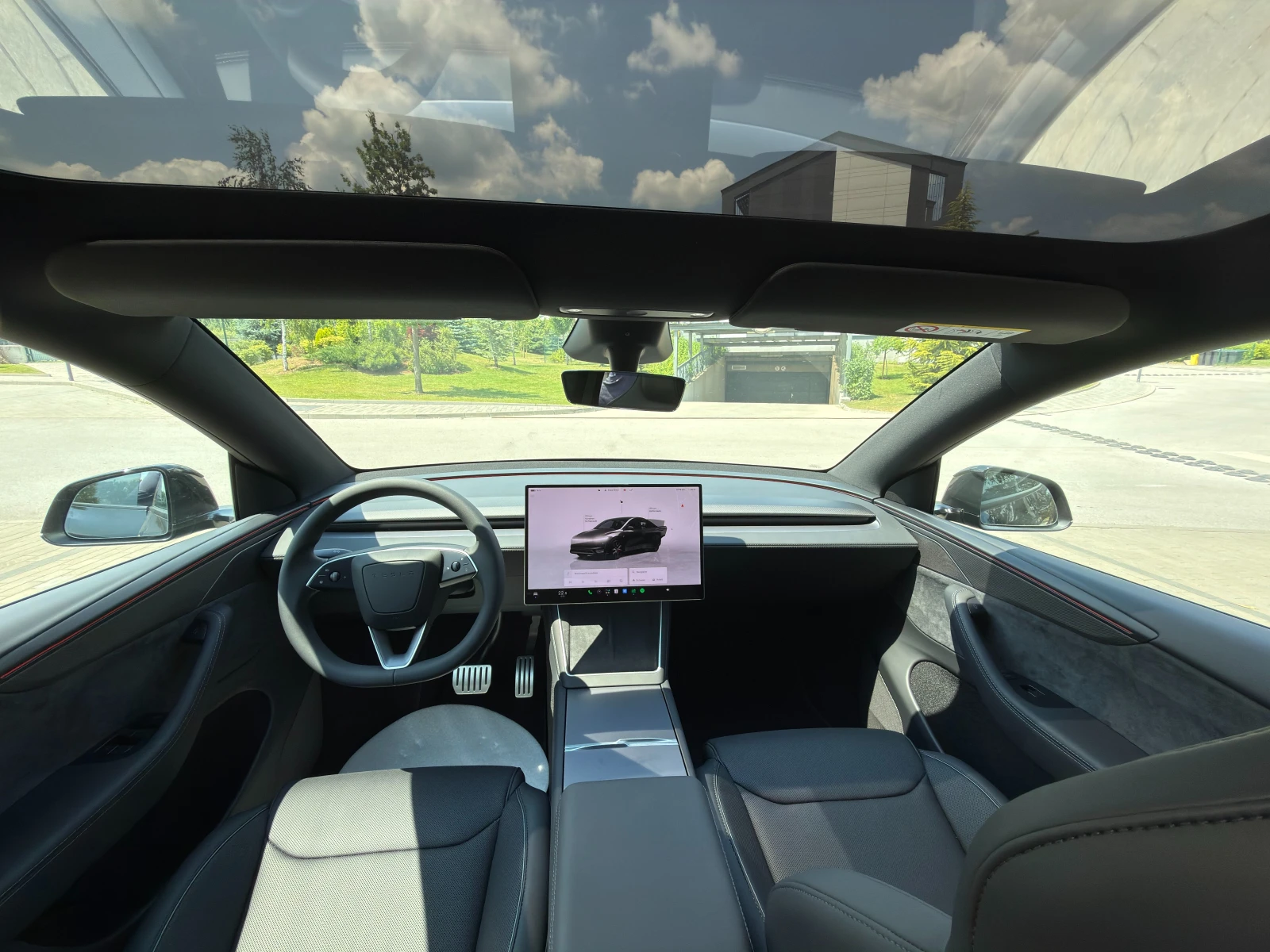 Tesla Model Y Performance - НОВ, снимка 5 - Автомобили и джипове - 55080598