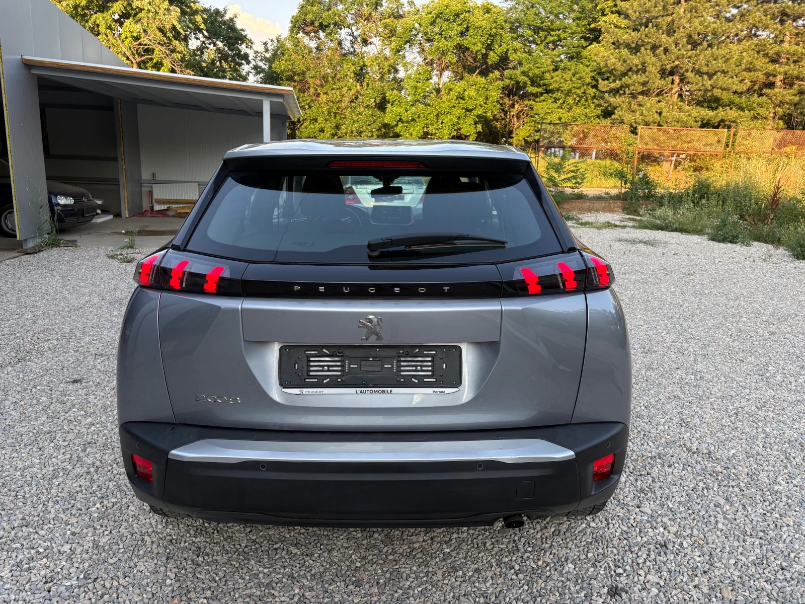 Peugeot 2008 1.2Turbo 71000 km, снимка 4 - Автомобили и джипове - 55080662