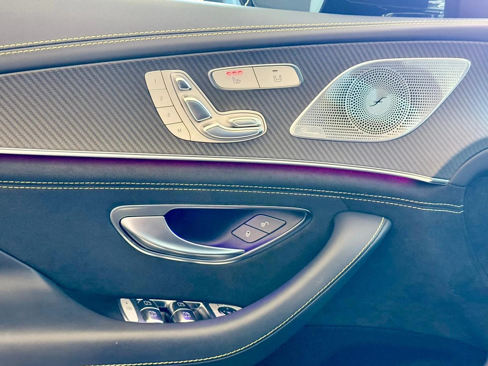 Mercedes-Benz AMG GT 63s* 4M* V8* Burmester* H&U* Подгрев* Лизинг, снимка 6 - Автомобили и джипове - 55120625