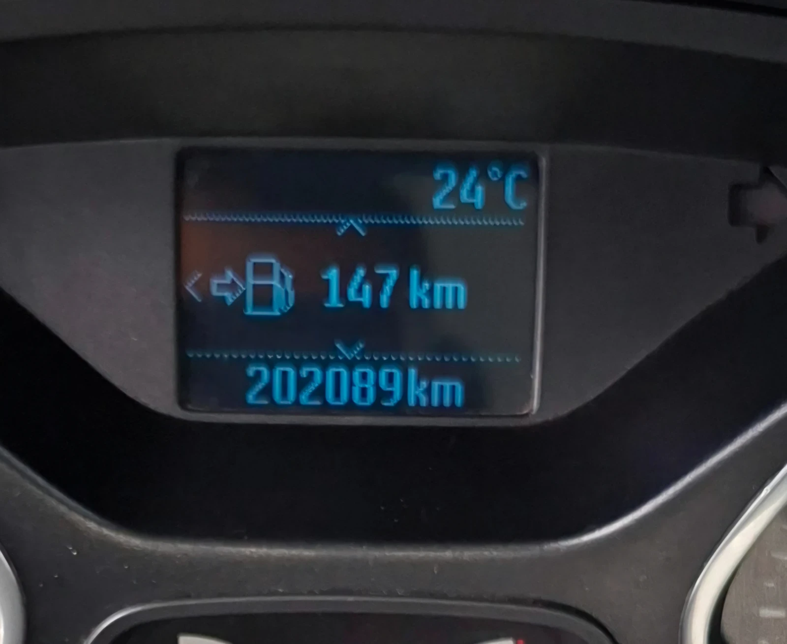 Ford C-max, снимка 10 - Автомобили и джипове - 55200914
