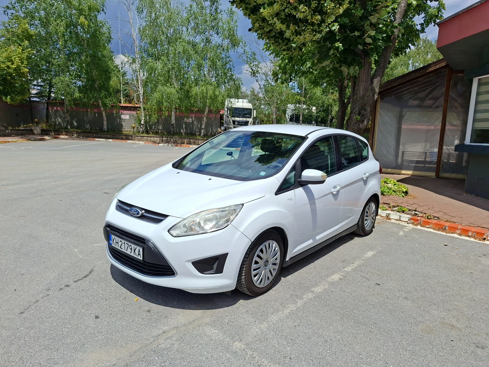Ford C-max, снимка 2 - Автомобили и джипове - 55200914