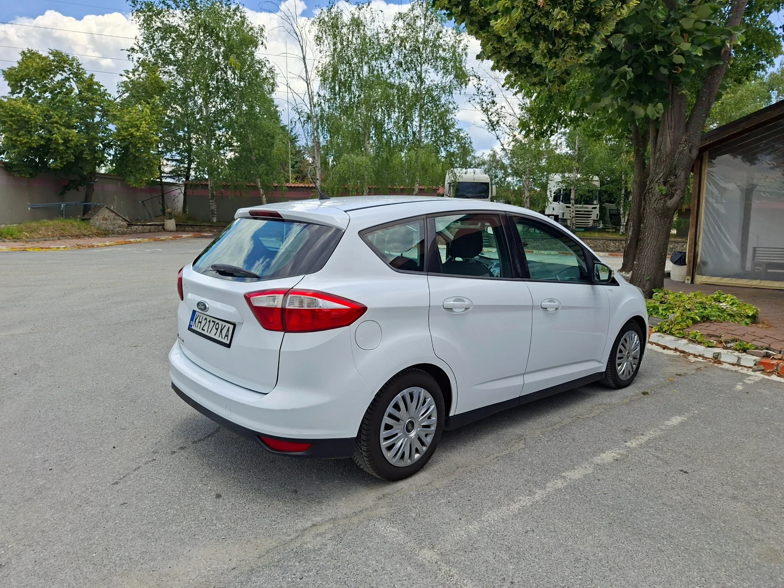 Ford C-max, снимка 4 - Автомобили и джипове - 55200914