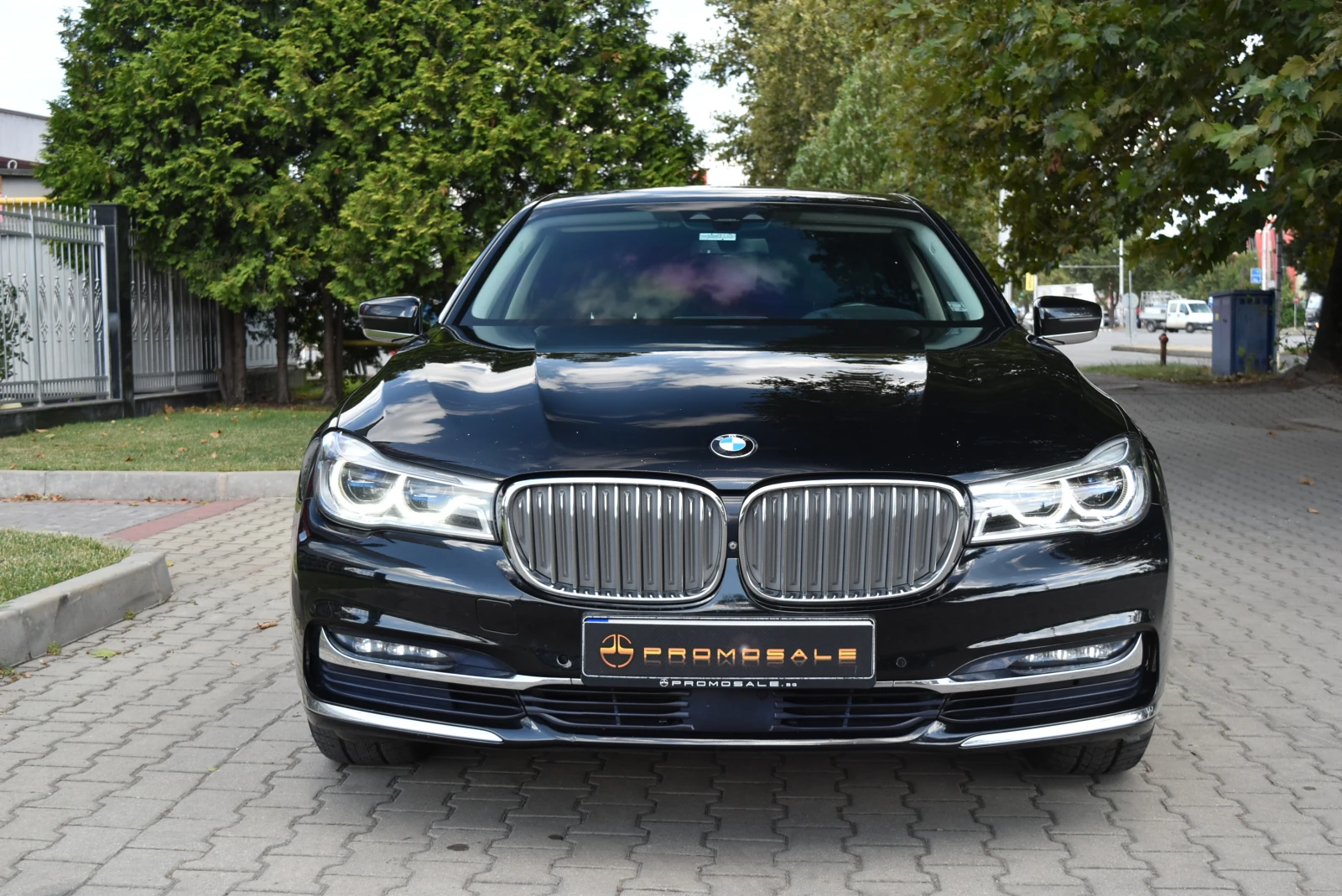 BMW 740 d xDrive* SoftCl* 360* DisplayKey* , снимка 3 - Автомобили и джипове - 55406457