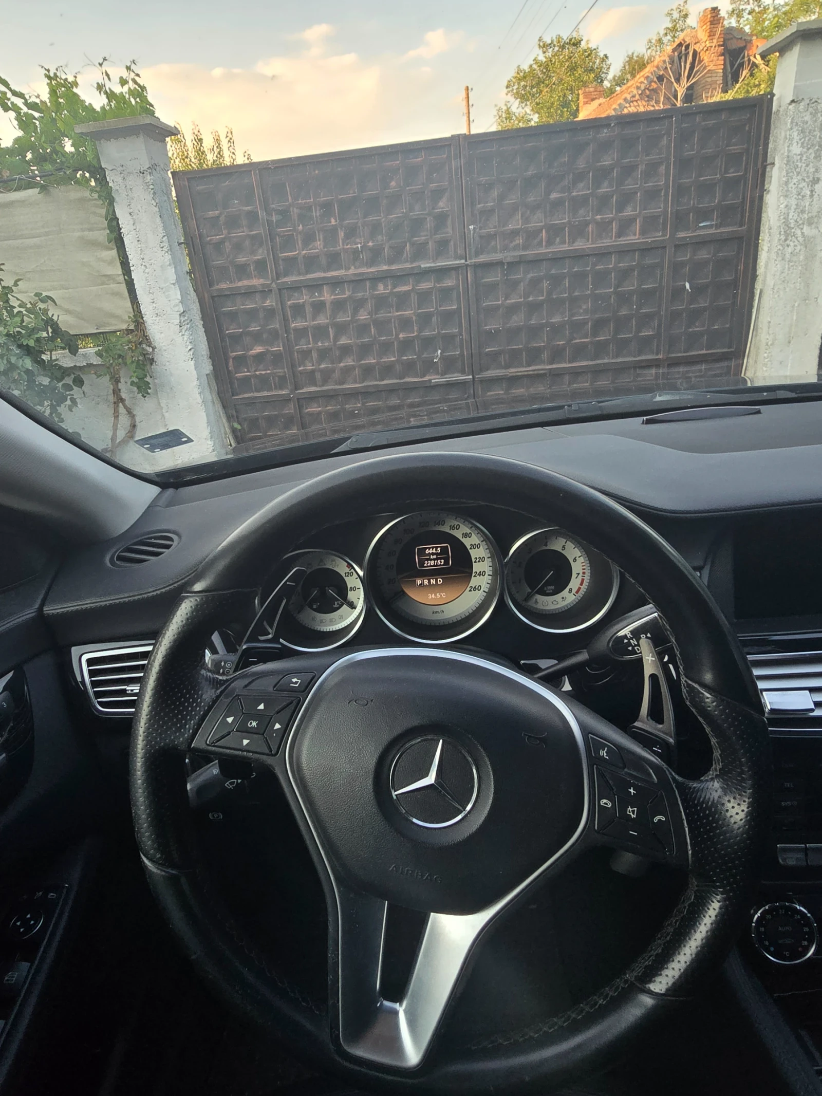 Mercedes-Benz CLS 500, снимка 3 - Автомобили и джипове - 55606328