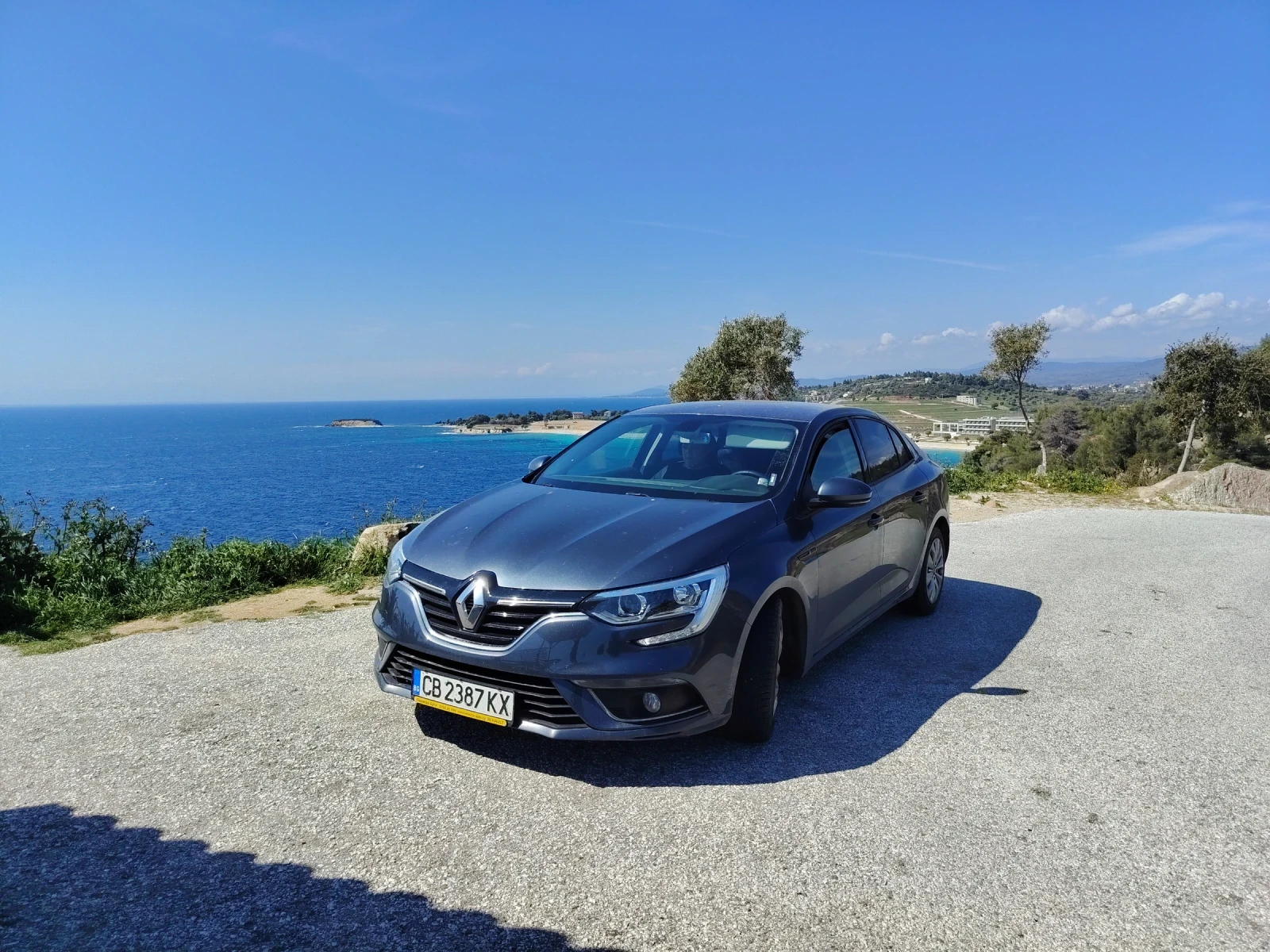 Renault Megane 1.5 DCI , снимка 2 - Автомобили и джипове - 56250650