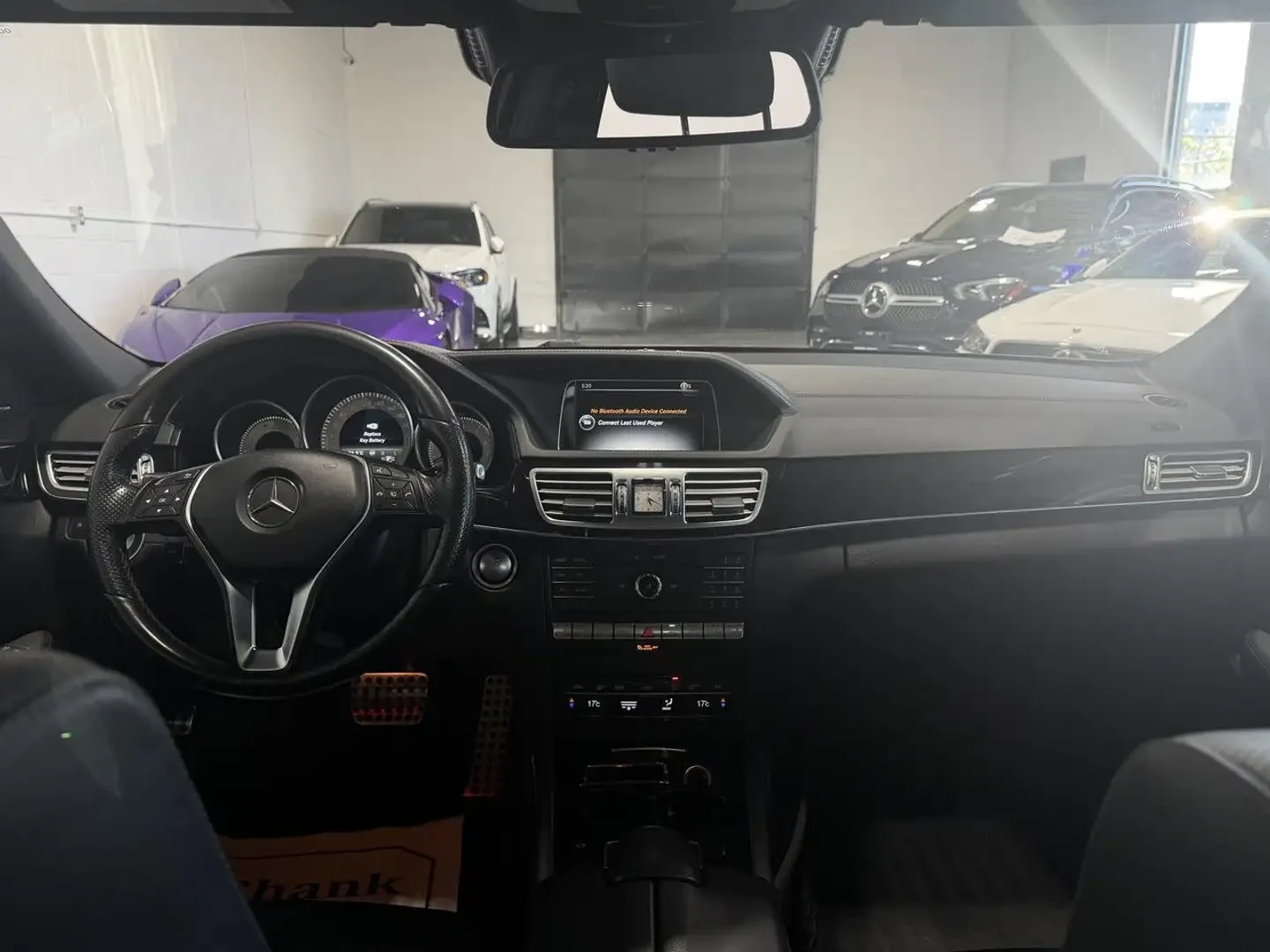 Mercedes-Benz E 400 AMG PKG/HARMAN KARDON/ОБДУХВАНЕ/LED/360/, снимка 9 - Автомобили и джипове - 56255964