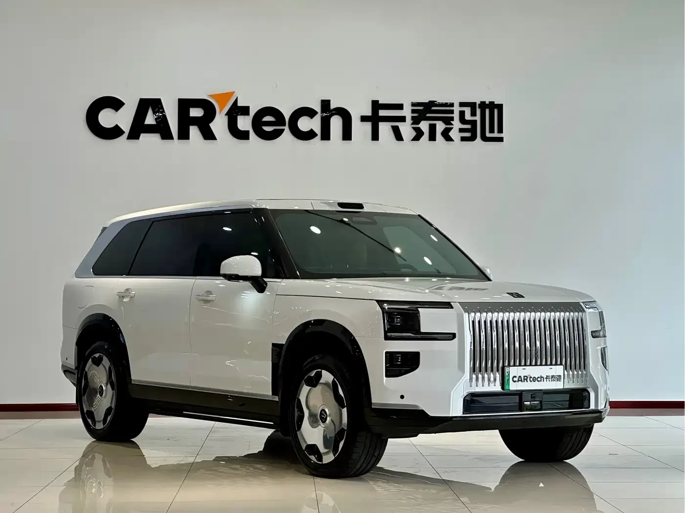 Zeekr 9X, снимка 3 - Автомобили и джипове - 56567027