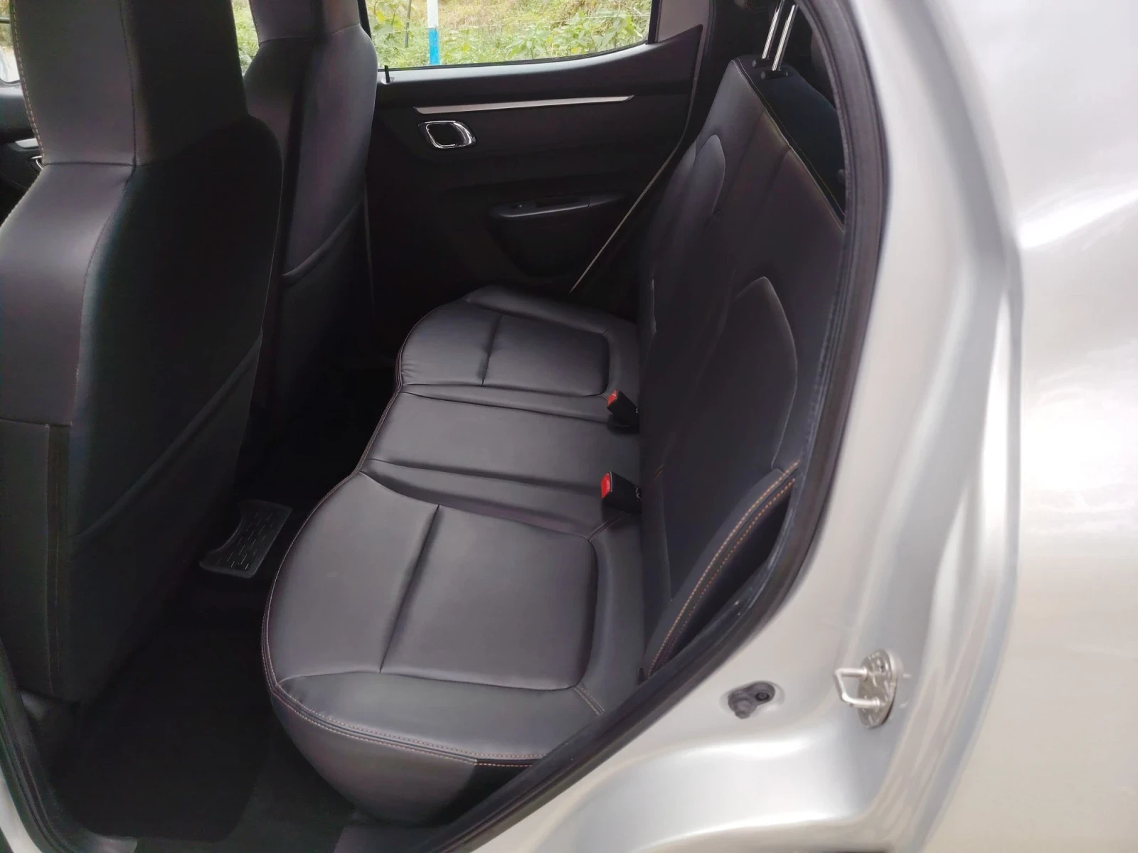 Dacia Spring Compfort Plus, снимка 8 - Автомобили и джипове - 56599448