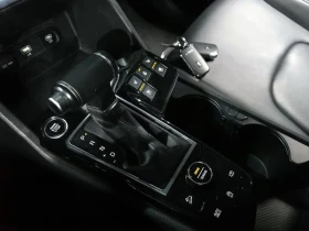 Kia Sportage 2.0 CRDi 4WD, снимка 9