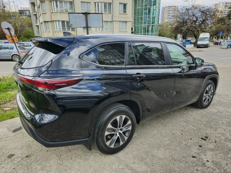 Toyota Highlander AWD - НОВА: 3200км, снимка 4 - Автомобили и джипове - 51246827