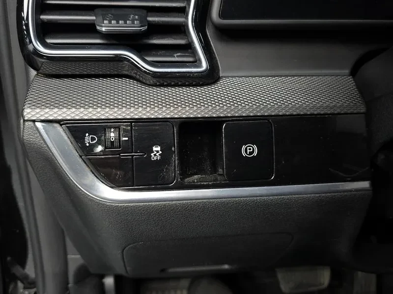 Kia Sportage 2.0 CRDi 4WD, снимка 17 - Автомобили и джипове - 54276448