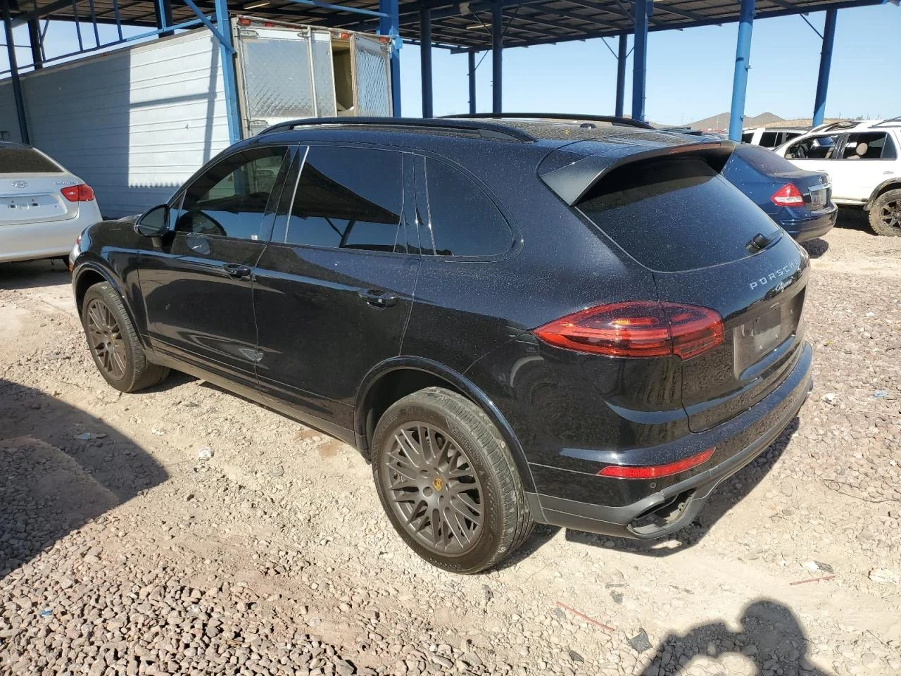 Porsche Cayenne  - изображение 4